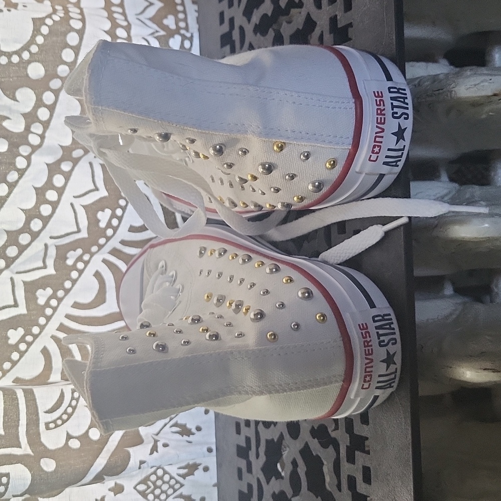 Converse all star sneakers